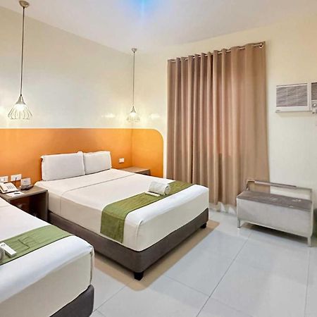 Travelbee Capitol Inn Cebu Exterior foto